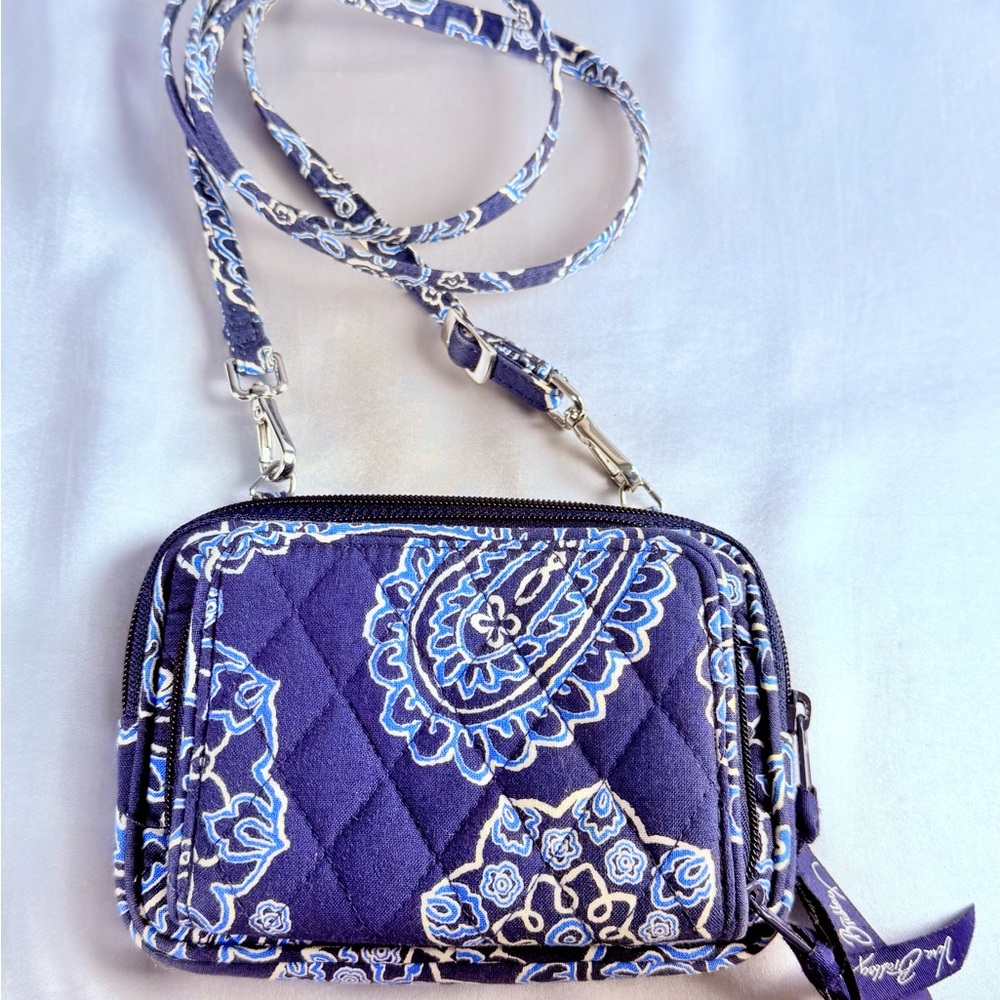 Vera Bradley Mini Crossbody Hipster Blue Navy Paisley Floral Purse 6" Zip Around